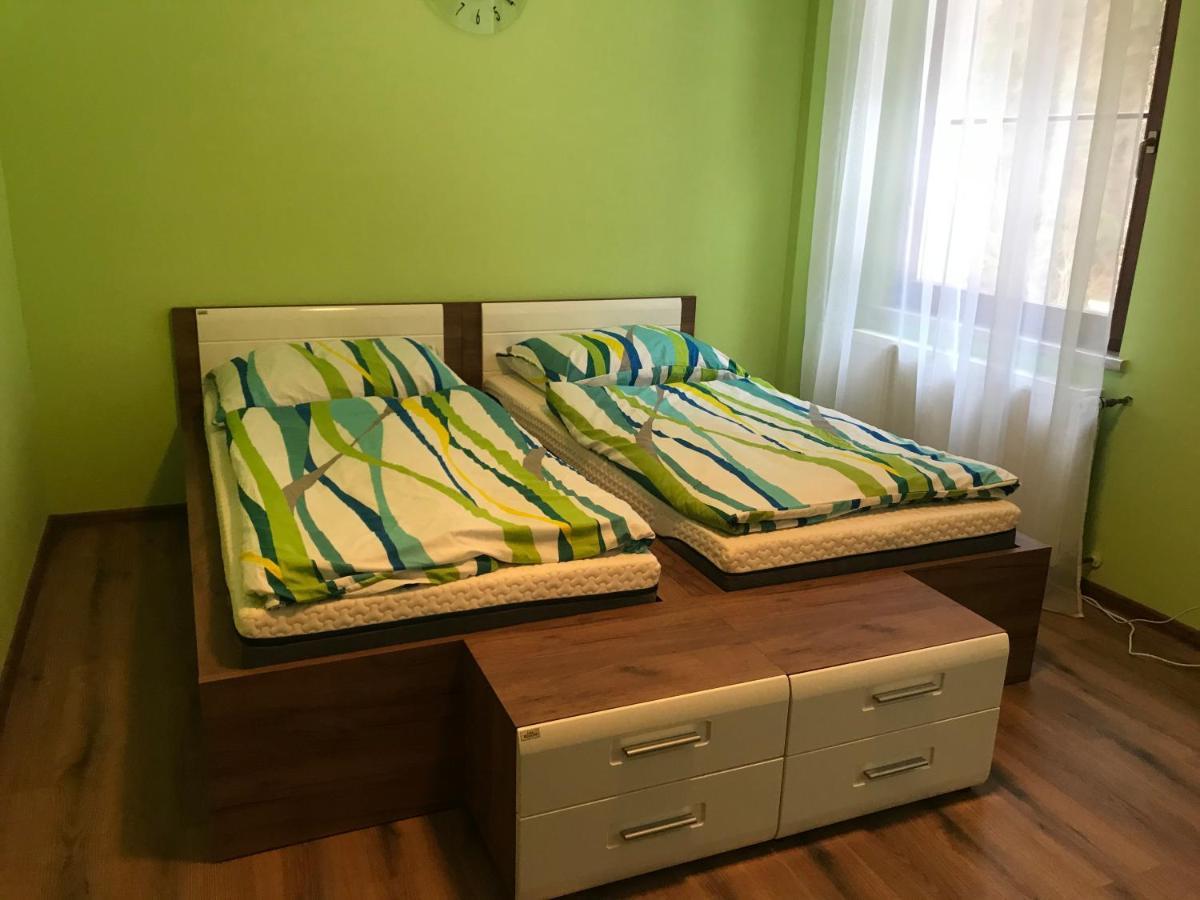 Krusne Hory - Klinovec 2 Km- Jachymov 2-4 Osoby Apartment Екстериор снимка
